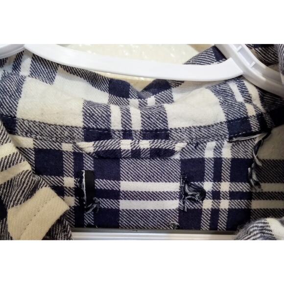 Upcycled CHAPS Flannel w/ Marilyn Monroe Patch — Handmade One-of-a-Kind SZ L - Picture 6 of 8